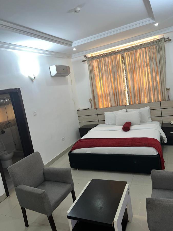 Grand Palazzo Hotel Gwarimpa Abuja Esterno foto