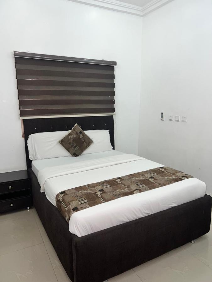 Grand Palazzo Hotel Gwarimpa Abuja Esterno foto