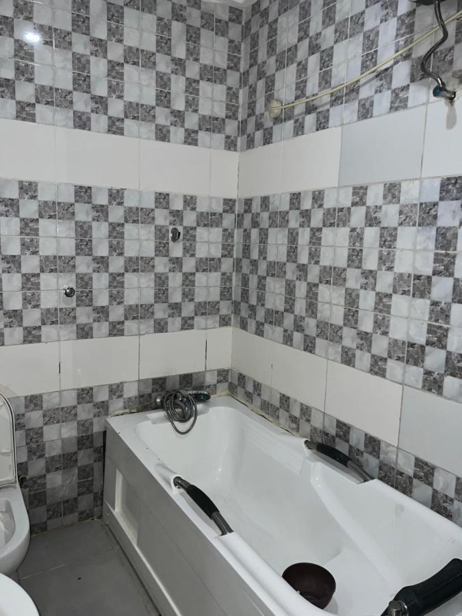 Grand Palazzo Hotel Gwarimpa Abuja Esterno foto