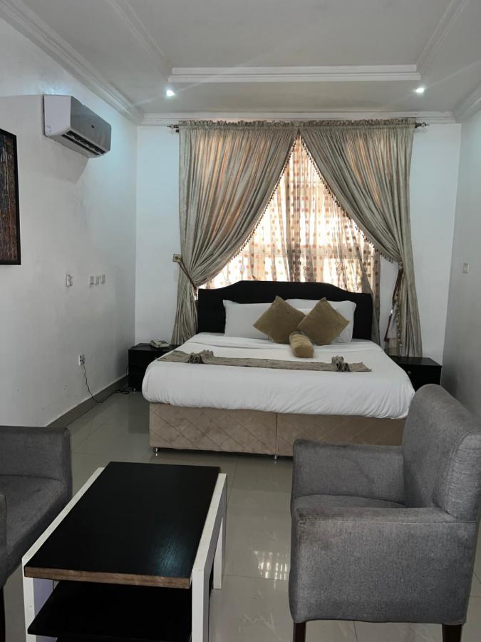 Grand Palazzo Hotel Gwarimpa Abuja Esterno foto